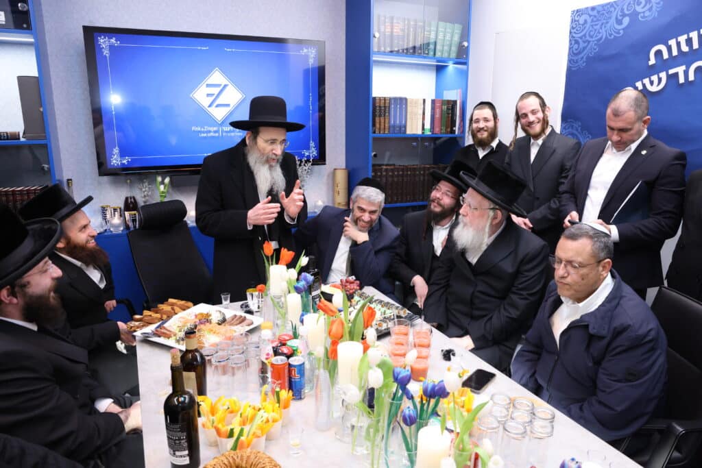 עורכי הדין אהרן פינק ואברהם זינגר חנכו את המשרדים החדשים בירושלים