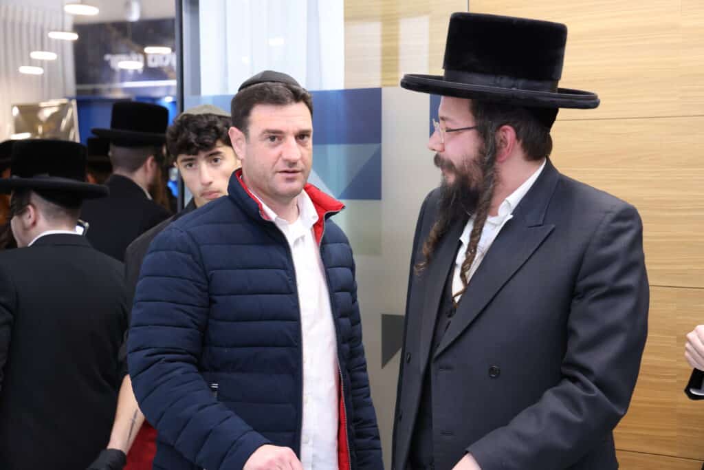 עורכי הדין אהרן פינק ואברהם זינגר חנכו את המשרדים החדשים בירושלים