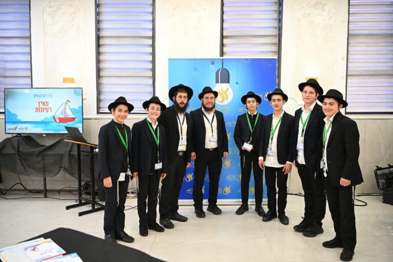 מאיץ רעיונות חינוכי פורץ דרך בחיידר אידיש אהלי מנחם בביתר עילית