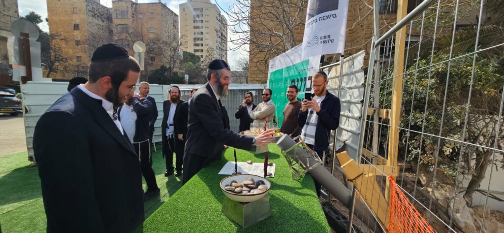 חברת "חוצות ירושלים" מציינת אבן דרך: הנחת אבן הפינה לפרויקט הבוטיק "פארן 1"