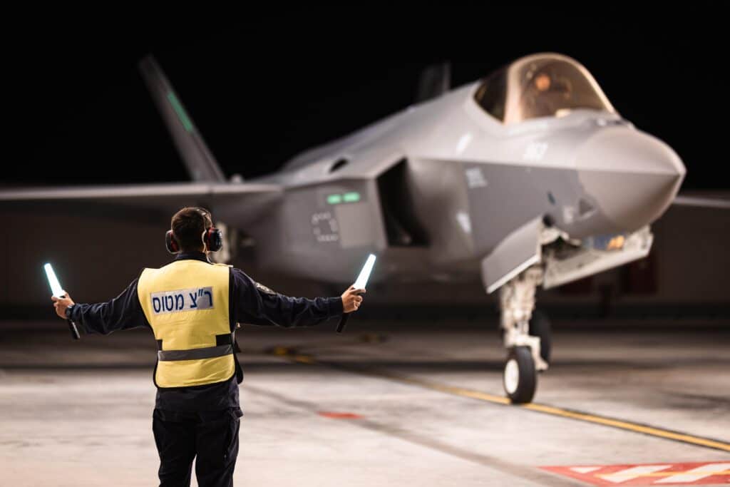 שלושה מטוסי F-35i חדשים נחתו בבסיס חיל האוויר