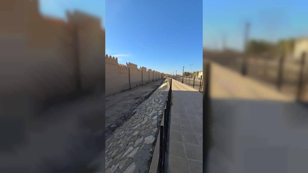 סוכן הנסיעות הישראלי במסע בארצות אוייב | ריאיון נועז