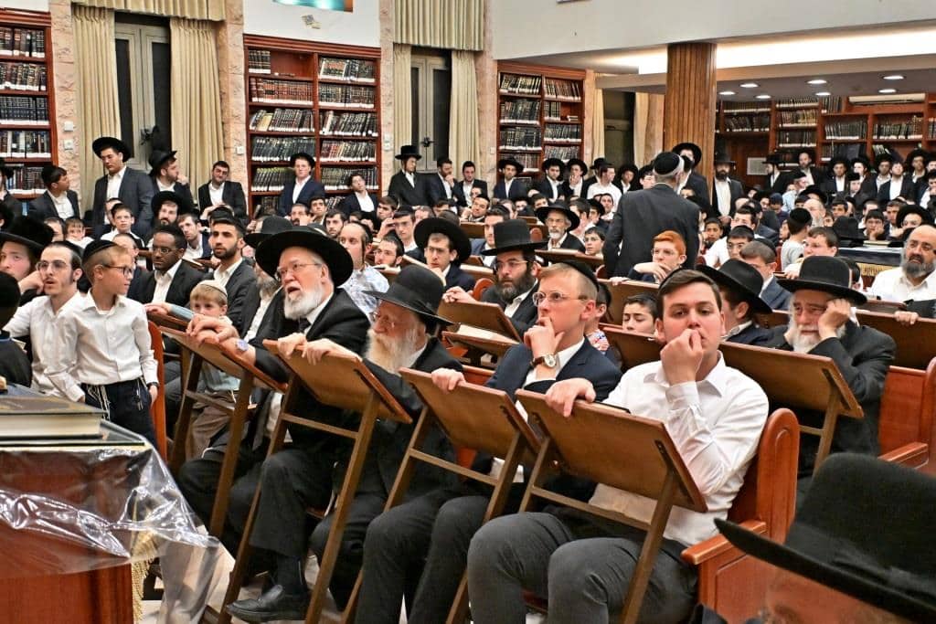 מרן הגרמ"ה הירש חיזק את בחורי ישיבות 'בין הזמנים'