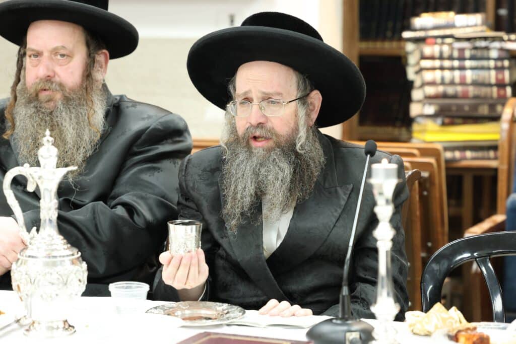 בראשות האדמו"ר: בצאנז טשאקאווע ערכו הילולא ל-'דברי חיים'