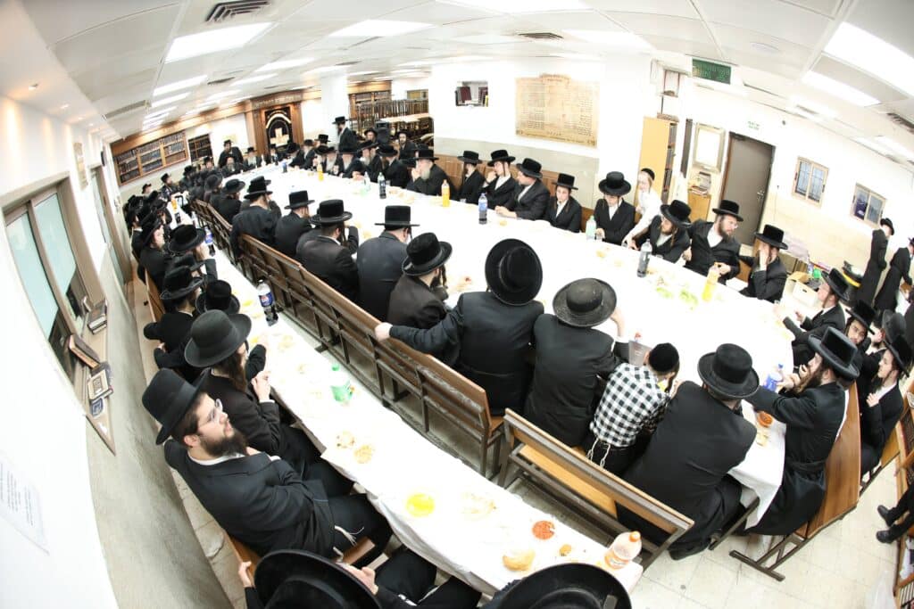 בראשות האדמו"ר: בצאנז טשאקאווע ערכו הילולא ל-'דברי חיים'