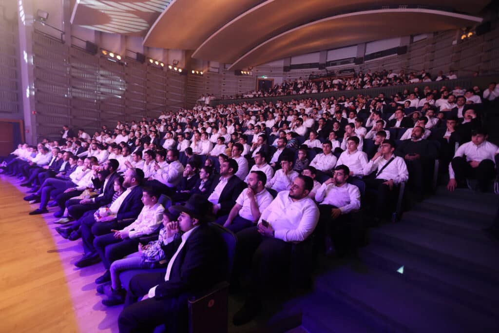 המגיד מישרים וגדולי הזמר קיימו ערב הכנה לליל הסדר