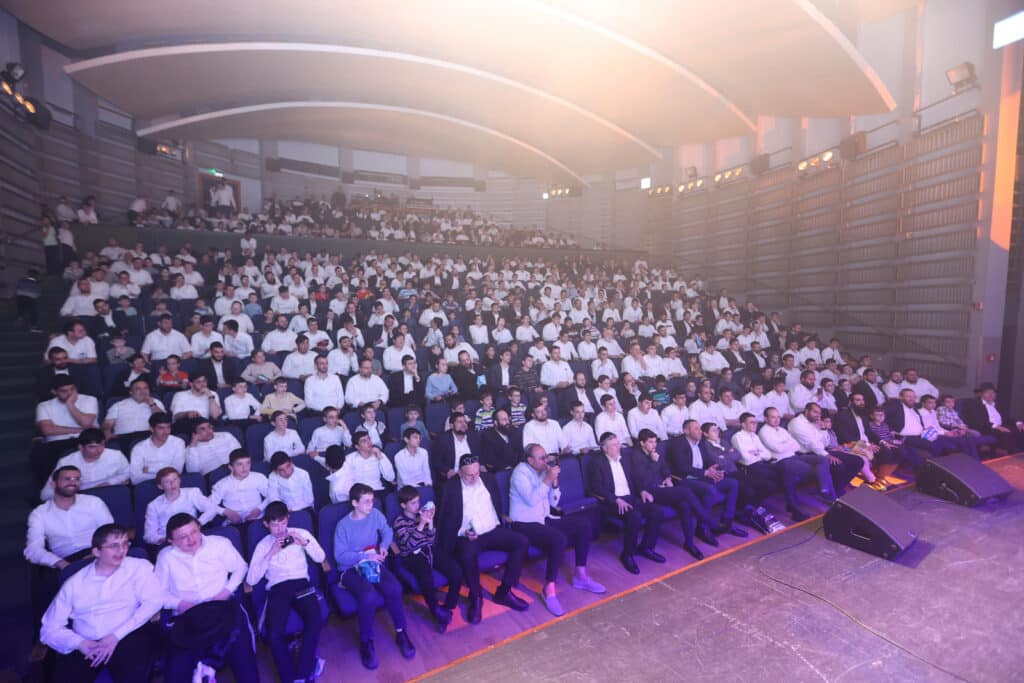 המגיד מישרים וגדולי הזמר קיימו ערב הכנה לליל הסדר