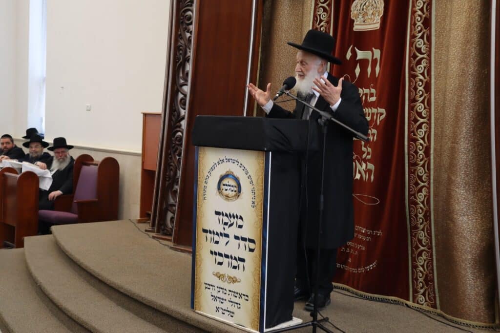 מודיעין עילית: 'סדר' לחמש מאות בחורים ושיחות מגדולי הרבנים