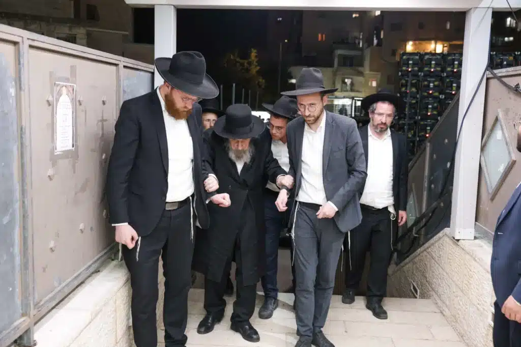 מרן הגר"ד לנדו: "דרישתנו היא שיוסדר מעמדם של לומדי התורה בהקדם"