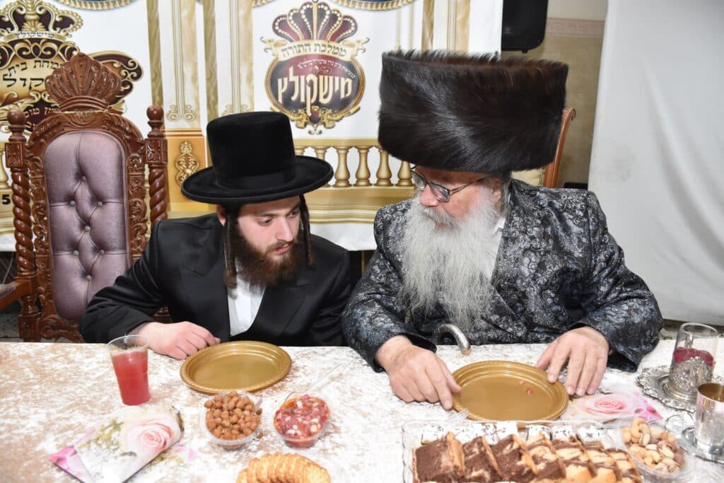 תיעוד: שמחת התנאים בחצרות מישקולץ - עתלית - גארליץ