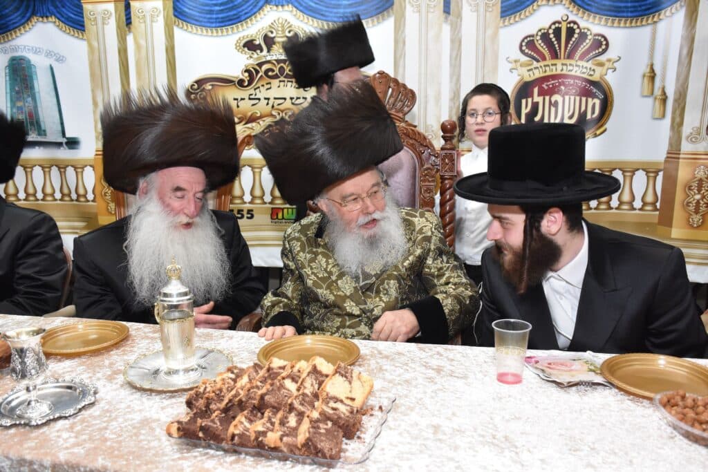 תיעוד: שמחת התנאים בחצרות מישקולץ - עתלית - גארליץ