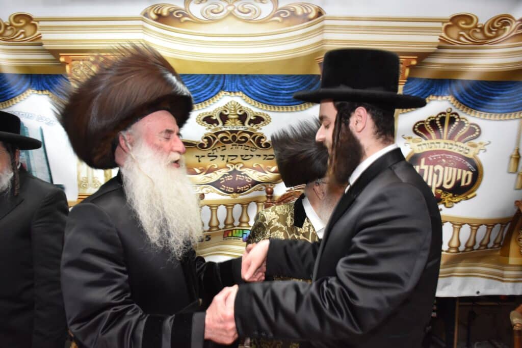 תיעוד: שמחת התנאים בחצרות מישקולץ - עתלית - גארליץ