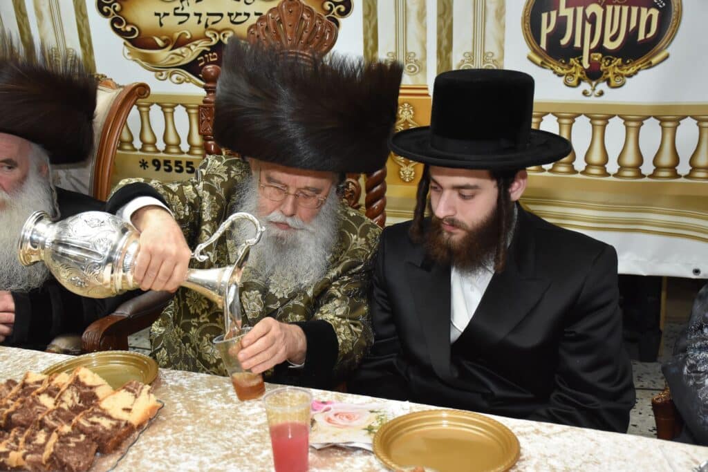 תיעוד: שמחת התנאים בחצרות מישקולץ - עתלית - גארליץ