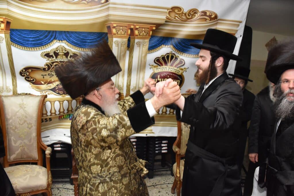 תיעוד: שמחת התנאים בחצרות מישקולץ - עתלית - גארליץ