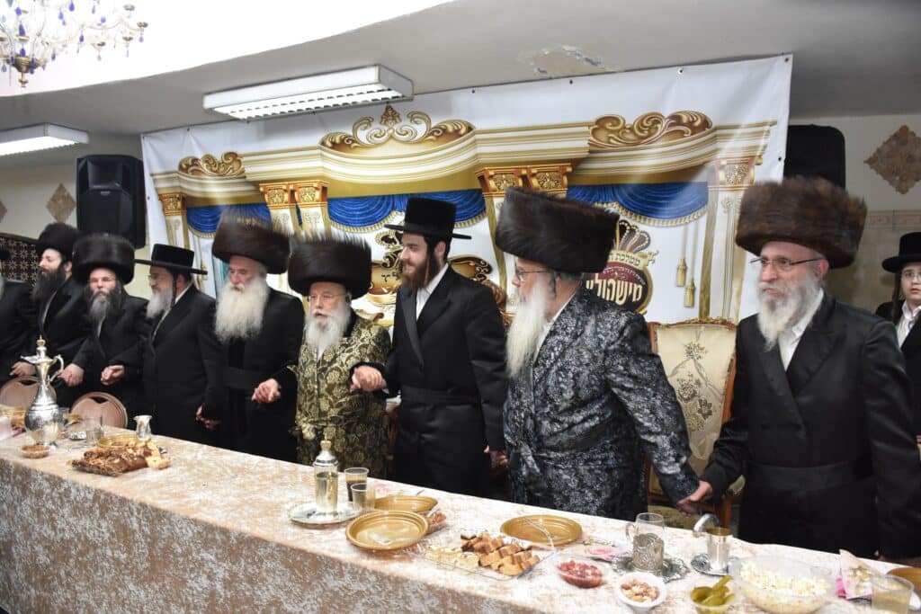 תיעוד: שמחת התנאים בחצרות מישקולץ - עתלית - גארליץ