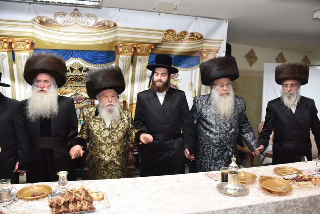 תיעוד: שמחת התנאים בחצרות מישקולץ - עתלית - גארליץ