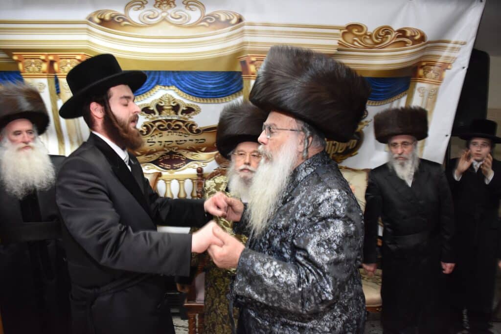 תיעוד: שמחת התנאים בחצרות מישקולץ - עתלית - גארליץ