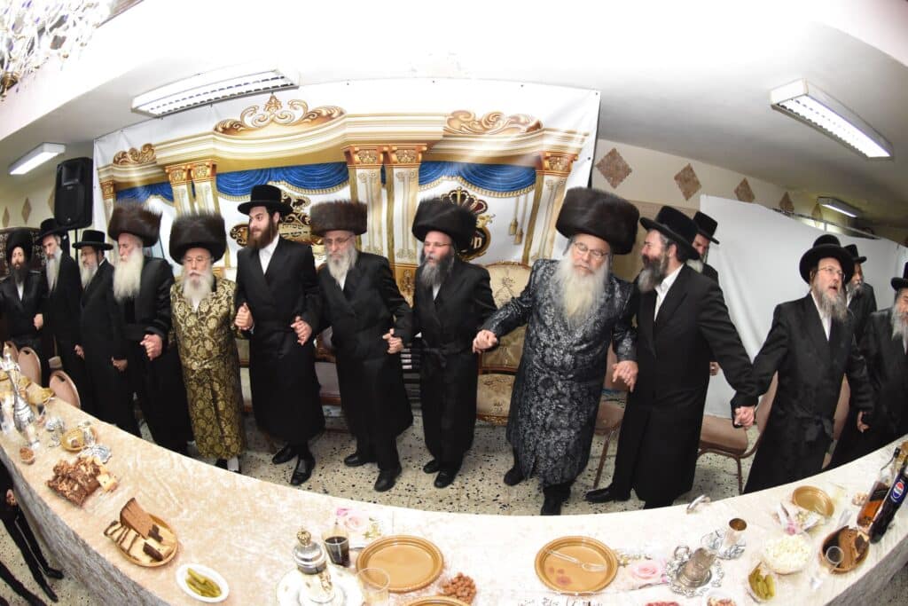 תיעוד: שמחת התנאים בחצרות מישקולץ - עתלית - גארליץ