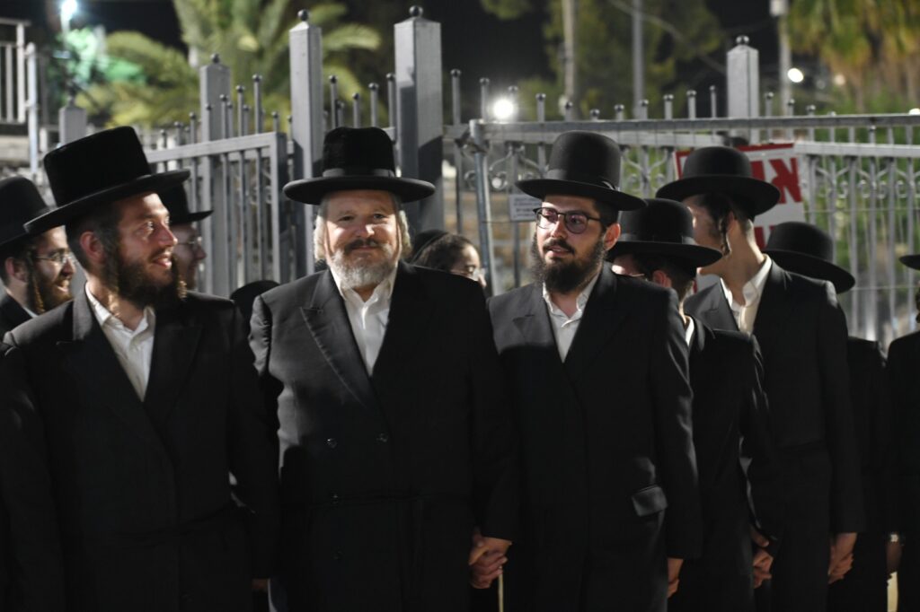 90 אוטובוסים הובילו 5,000 בחורי ישיבות מביתר עילית לצפון