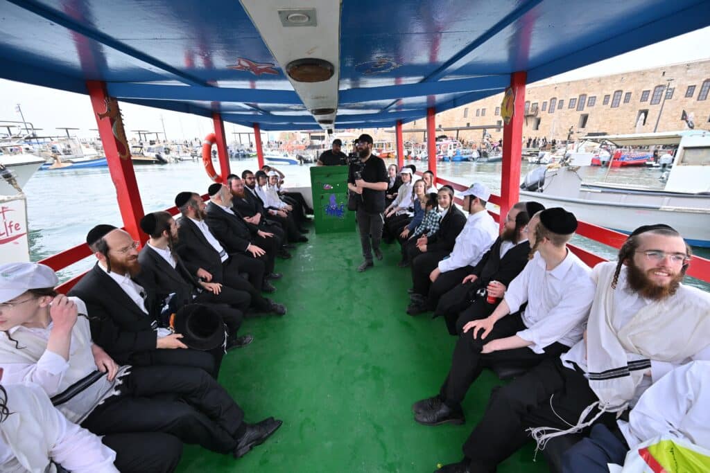 90 אוטובוסים הובילו 5,000 בחורי ישיבות מביתר עילית לצפון