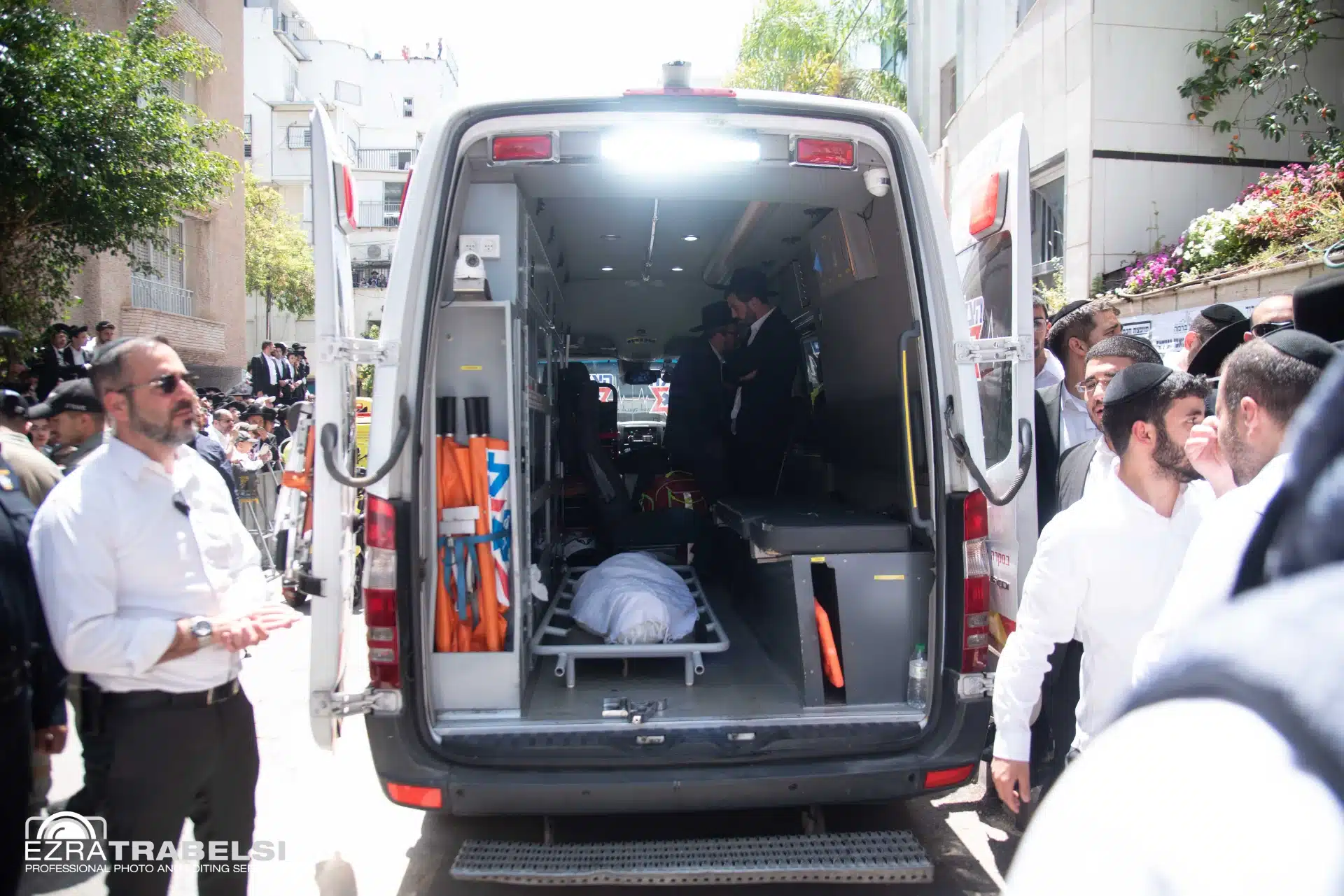 מההספדים ועד לקבורה: אחר מיטתו של מרן הגר"מ מאזוז זצ"ל
