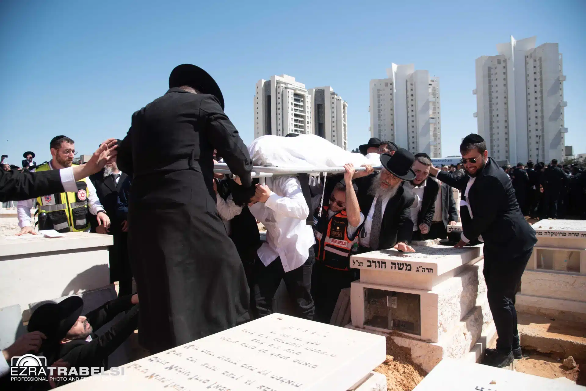 מההספדים ועד לקבורה: אחר מיטתו של מרן הגר"מ מאזוז זצ"ל