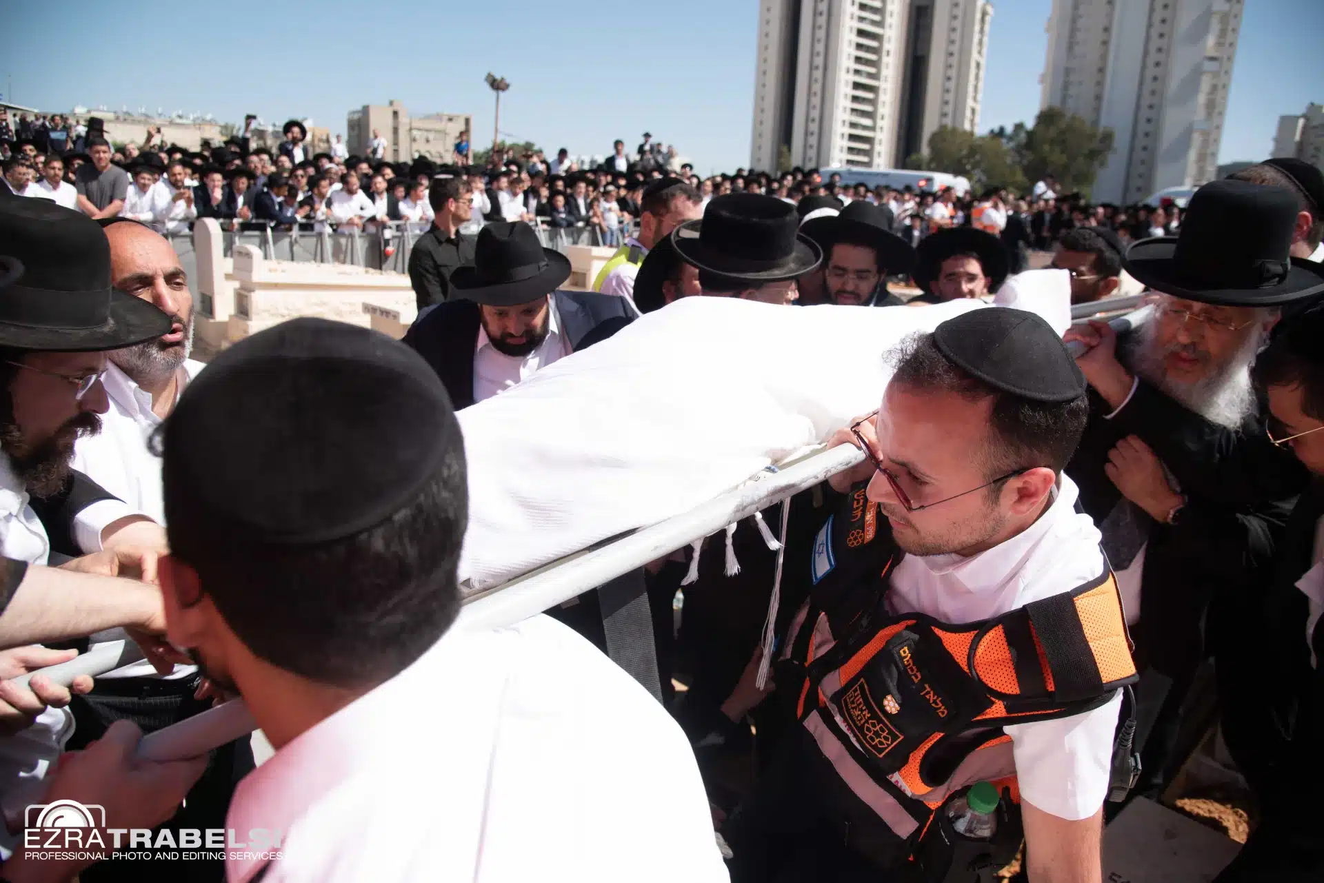 מההספדים ועד לקבורה: אחר מיטתו של מרן הגר"מ מאזוז זצ"ל