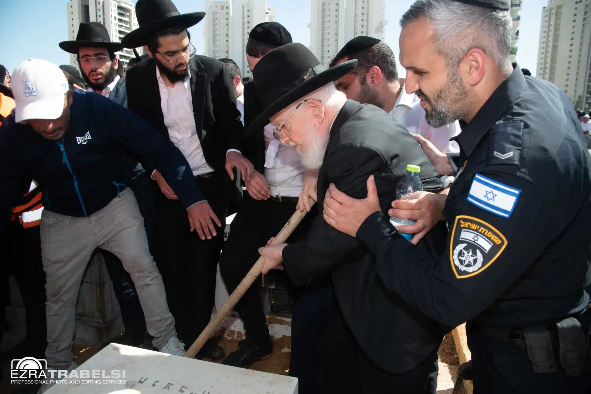 מההספדים ועד לקבורה: אחר מיטתו של מרן הגר"מ מאזוז זצ"ל