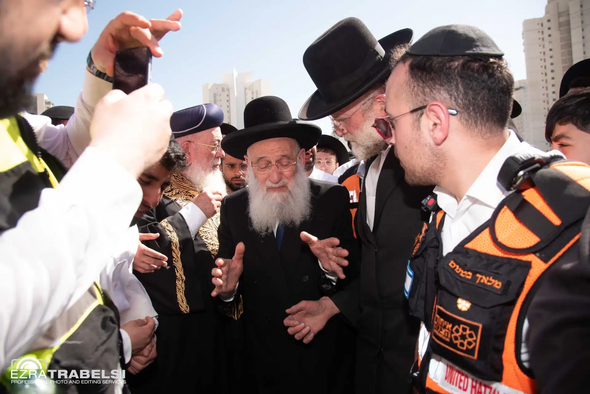 מההספדים ועד לקבורה: אחר מיטתו של מרן הגרמ מאזוז זצל