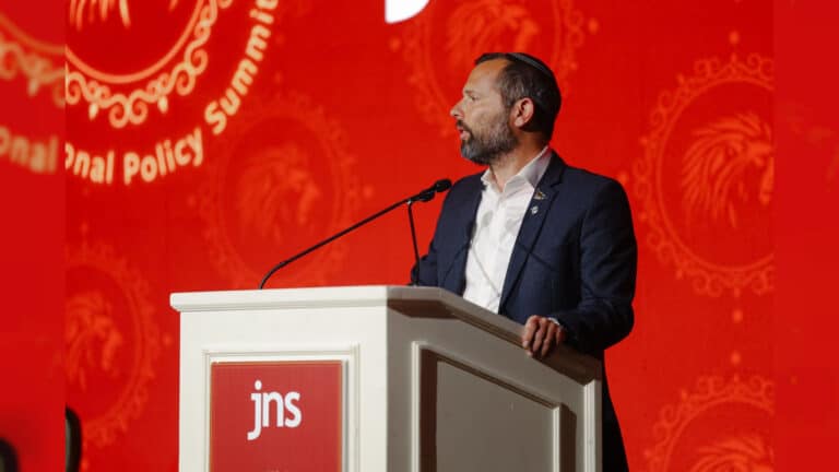 ראש מועצת בנימין ויו"ר מועצת יש"ע: "קורא לממשלת ישראל ולממשל טראמפ להרחיב את מדיניות ההגירה מרצון גם ליהודה ושומרון"