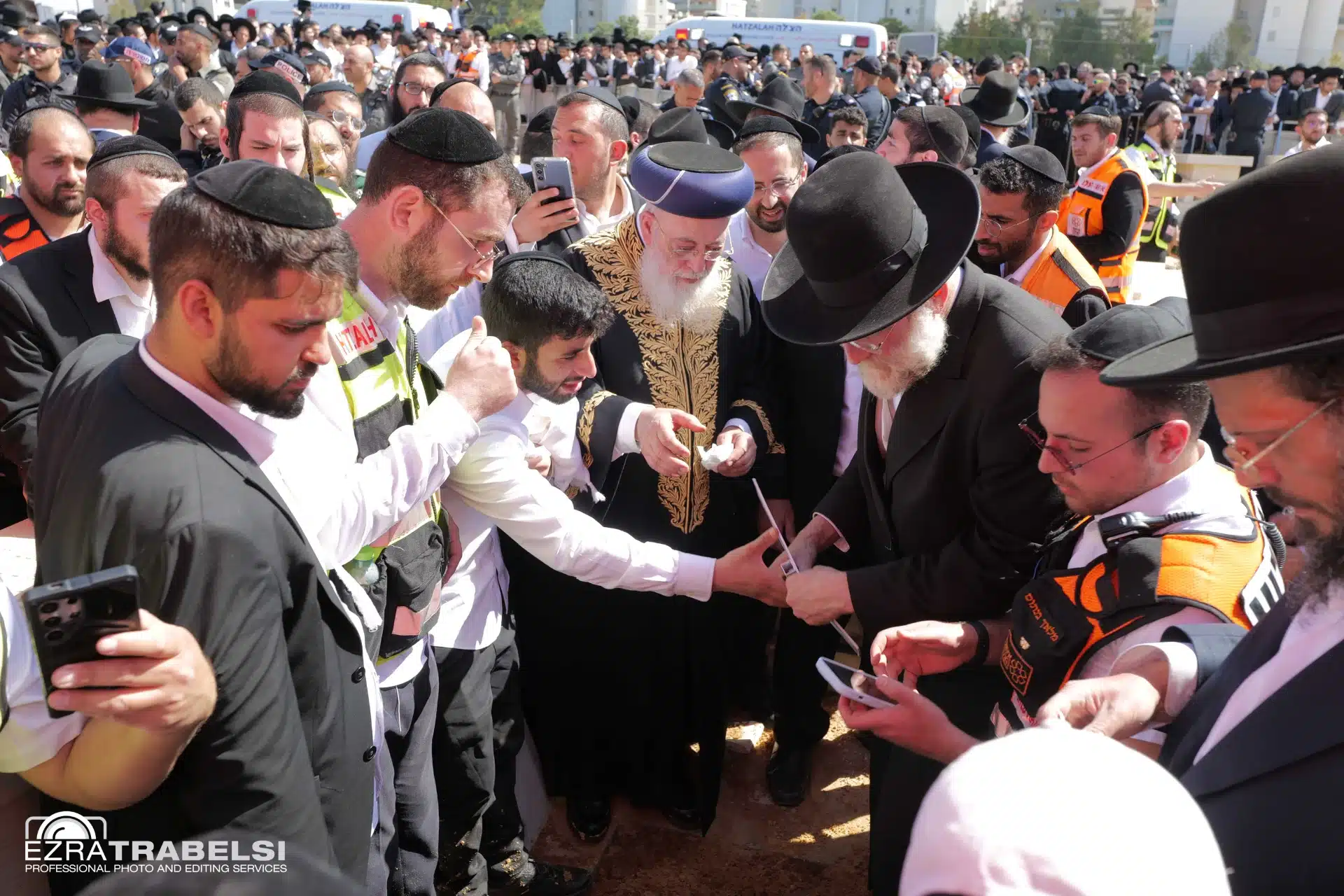 מההספדים ועד לקבורה: אחר מיטתו של מרן הגר"מ מאזוז זצ"ל