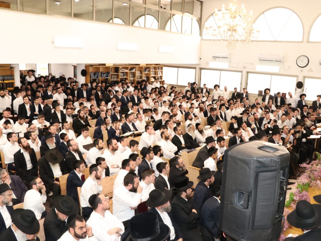 גלריה: מרן הגר"ד לנדו במעמד כבוד התורה ברחובות