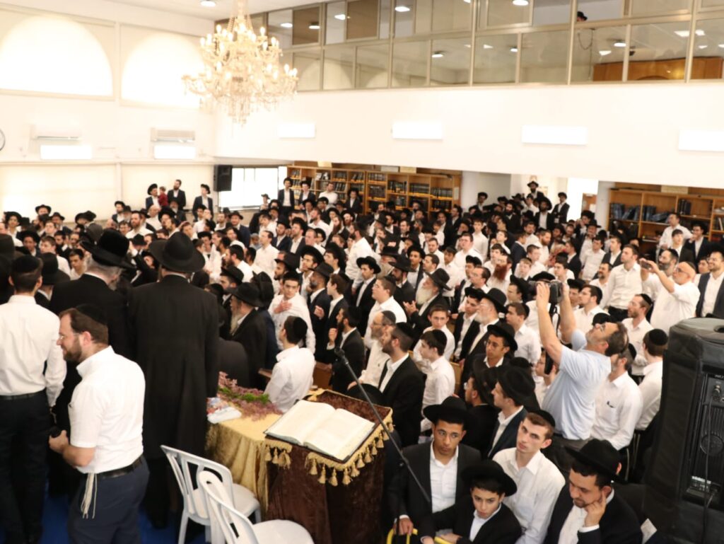 גלריה: מרן הגר"ד לנדו במעמד כבוד התורה ברחובות