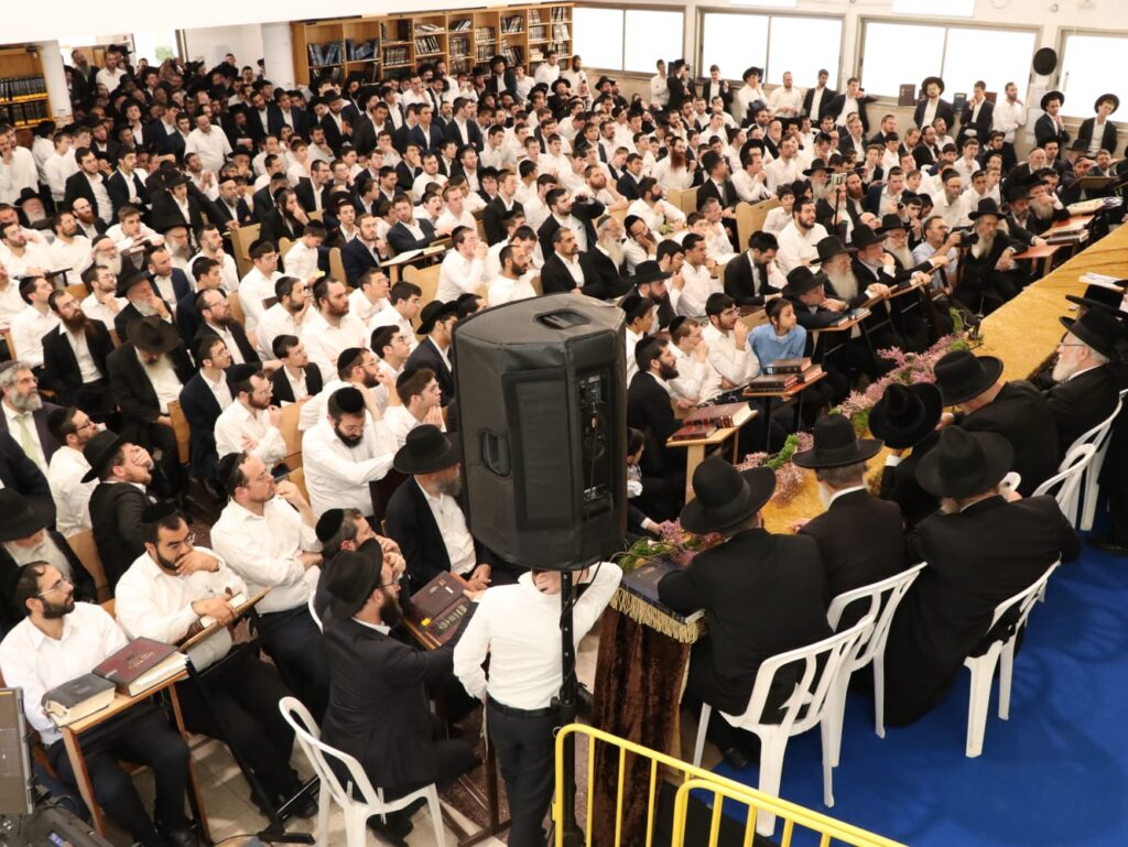 גלריה: מרן הגר"ד לנדו במעמד כבוד התורה ברחובות