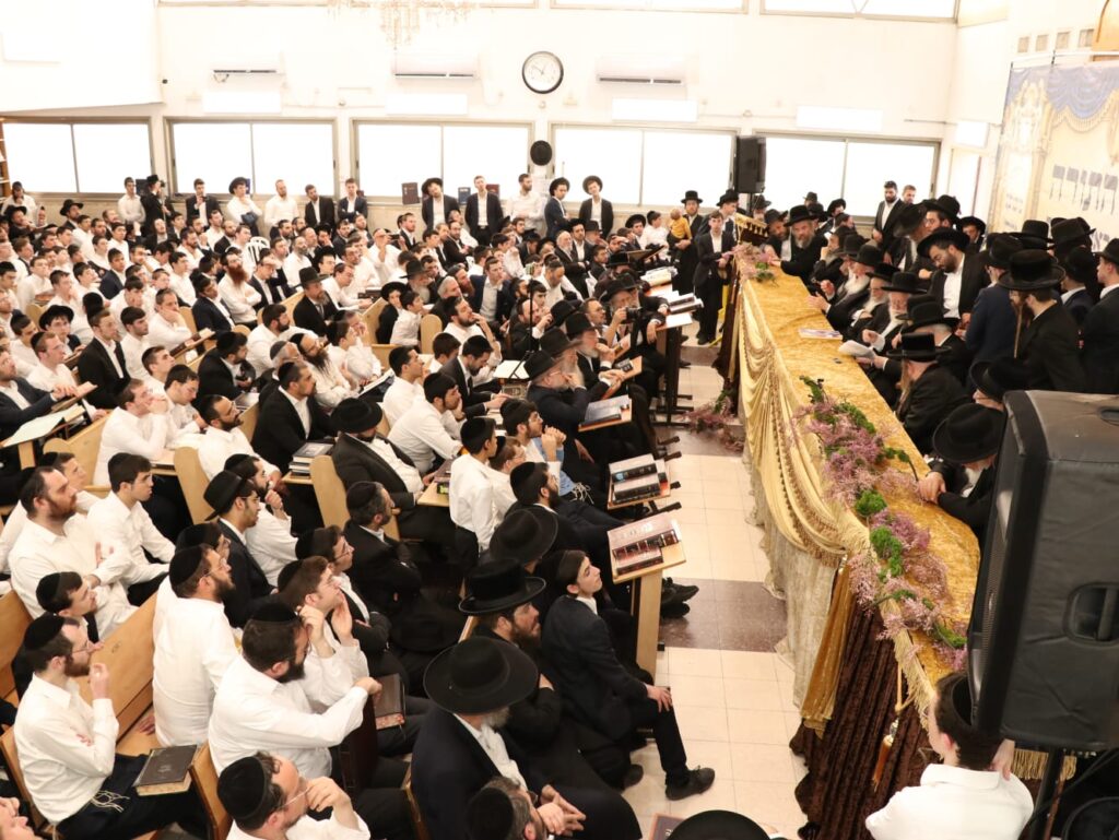 גלריה: מרן הגר"ד לנדו במעמד כבוד התורה ברחובות