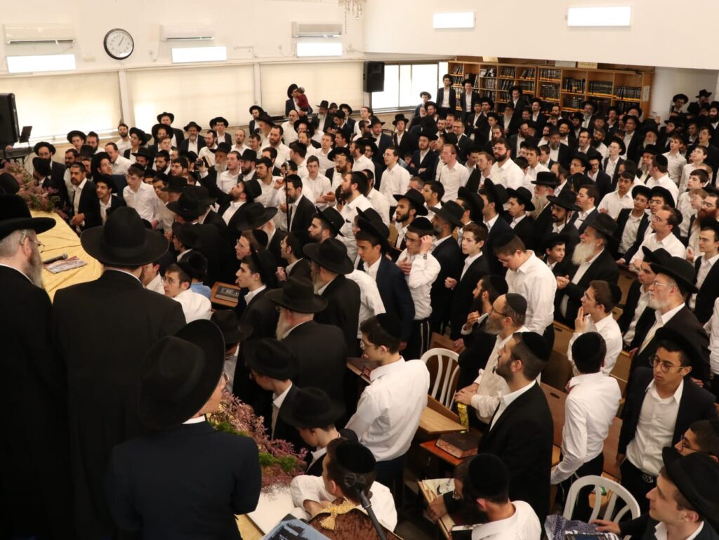 גלריה: מרן הגר"ד לנדו במעמד כבוד התורה ברחובות