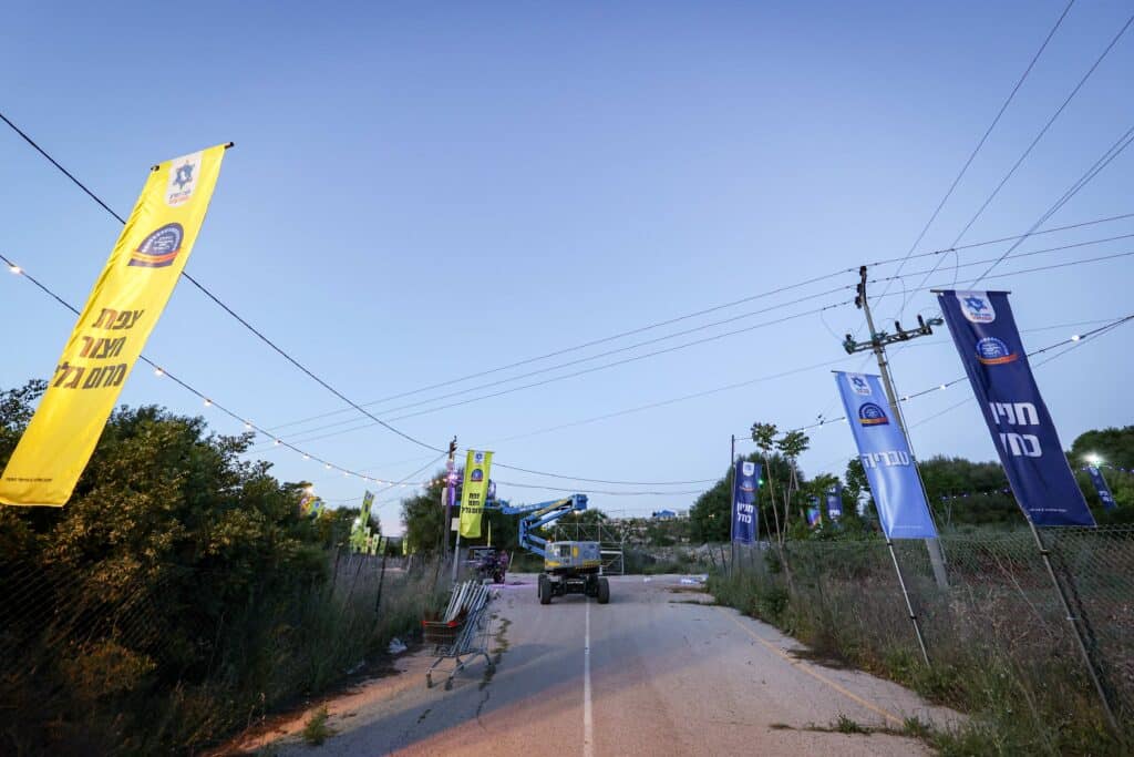הצלם החסידי תיעד: המתחם הענק שבו ידליק ר' מיילך את מירון