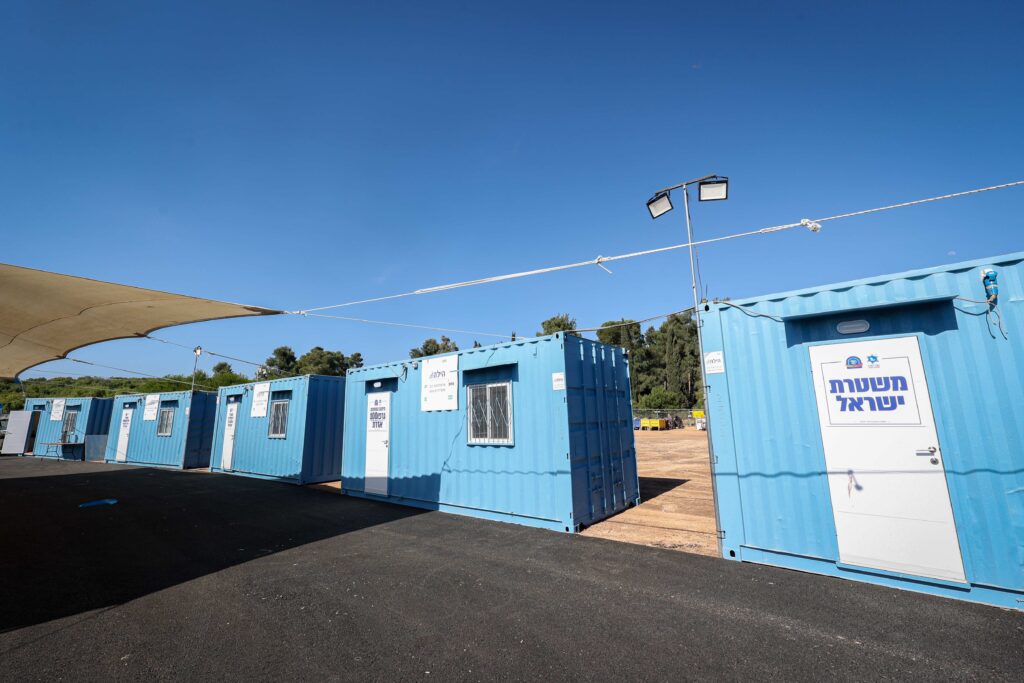 הצלם החסידי תיעד: המתחם הענק שבו ידליק ר' מיילך את מירון