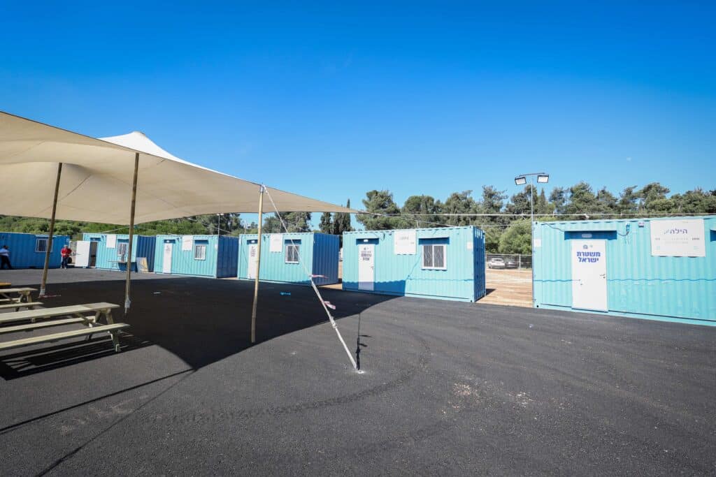 הצלם החסידי תיעד: המתחם הענק שבו ידליק ר' מיילך את מירון