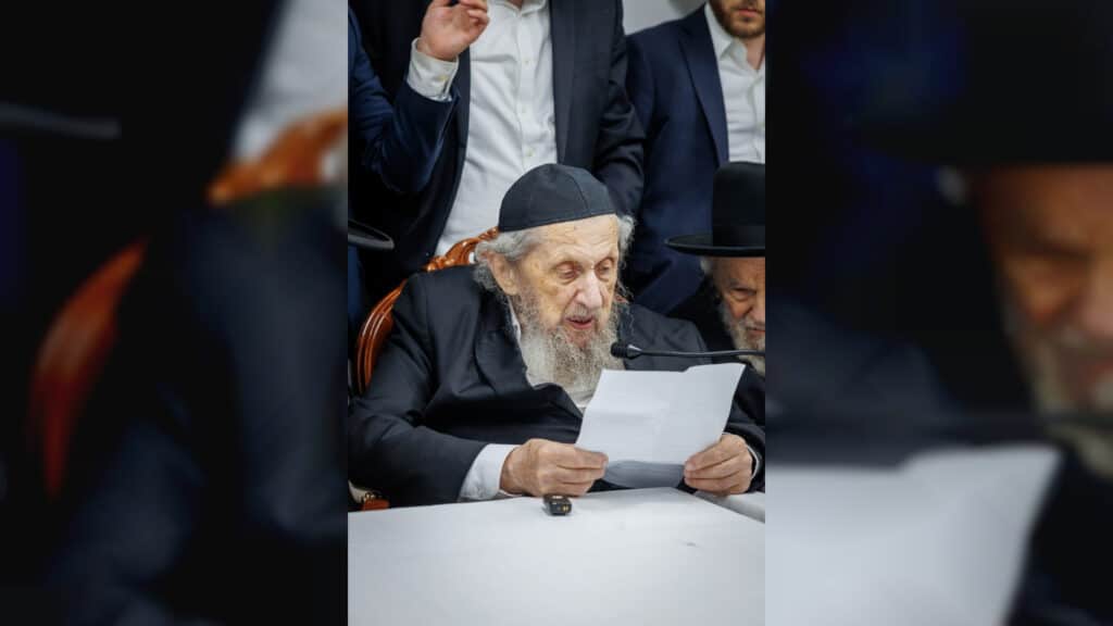 תיעוד ראשון: ראשי הישיבות התכנסו במעונו של מרן הגר"ד לנדו