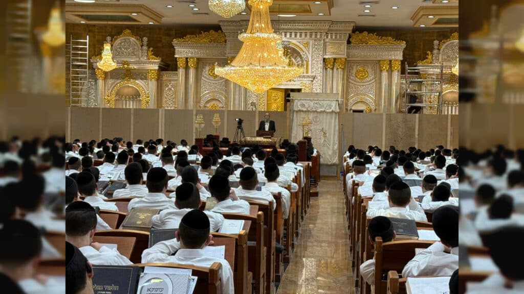 ימים ספורים לאחר הניתוח: הגר"ב שרייבר מסר שיחה בישיבה