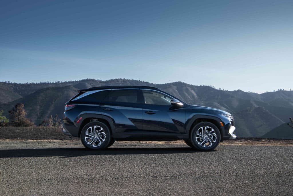 שילוב אופטימלי: יונדאי חושפת את הטוסון ההיברידי שילוב אופטימלי: יונדאי חושפת את הטוסון ההיברידי