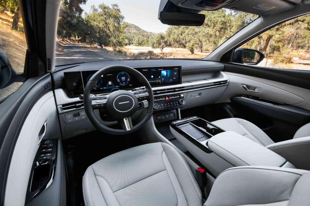 שילוב אופטימלי: יונדאי חושפת את הטוסון ההיברידי שילוב אופטימלי: יונדאי חושפת את הטוסון ההיברידי