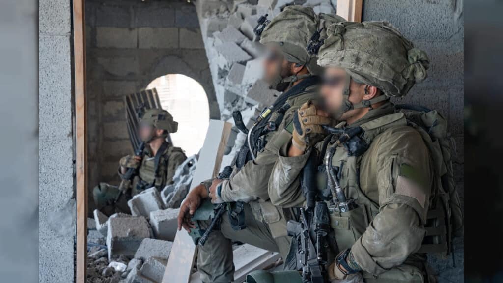 כוחות צה״ל השלימו את המשימה ברפיח וממשיכים לחאן יונס כוחות צה״ל השלימו את המשימה ברפיח וממשיכים לחאן יונס