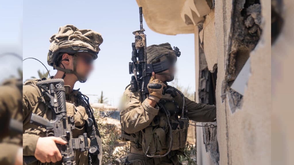 כוחות צה״ל השלימו את המשימה ברפיח וממשיכים לחאן יונס כוחות צה״ל השלימו את המשימה ברפיח וממשיכים לחאן יונס