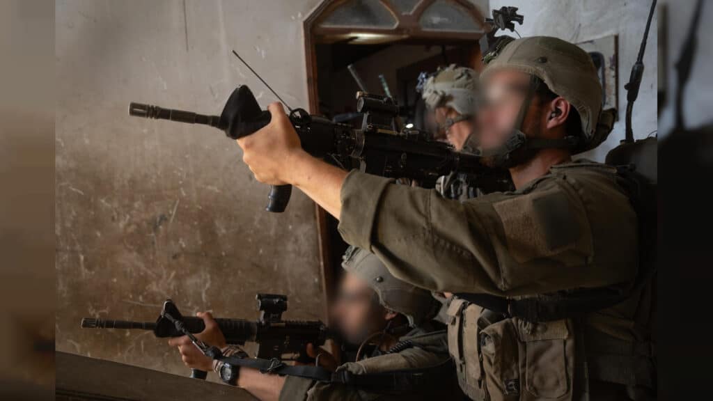 תיעודים דרמטיים מפעילות כוחות צה"ל בחזית הלחימה בעזה