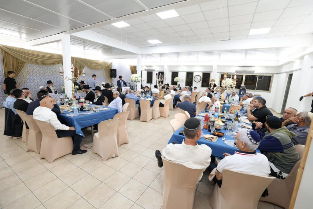 הגבאים של יהוד מונוסון התכנסו למעמד הוקרה והצדעה הגבאים של יהוד מונוסון התכנסו למעמד הוקרה והצדעה