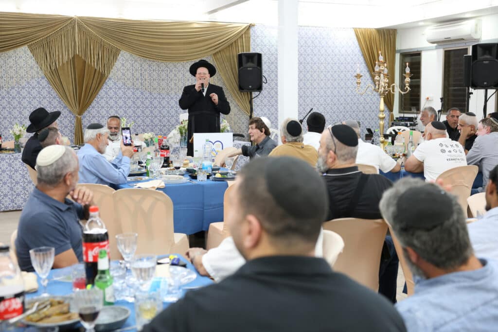 הגבאים של יהוד מונוסון התכנסו למעמד הוקרה והצדעה הגבאים של יהוד מונוסון התכנסו למעמד הוקרה והצדעה