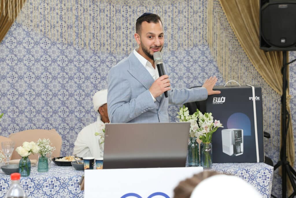 הגבאים של יהוד מונוסון התכנסו למעמד הוקרה והצדעה הגבאים של יהוד מונוסון התכנסו למעמד הוקרה והצדעה