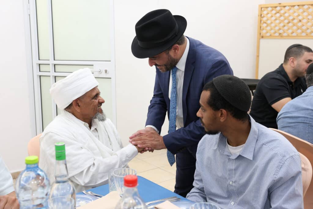 הגבאים של יהוד מונוסון התכנסו למעמד הוקרה והצדעה הגבאים של יהוד מונוסון התכנסו למעמד הוקרה והצדעה